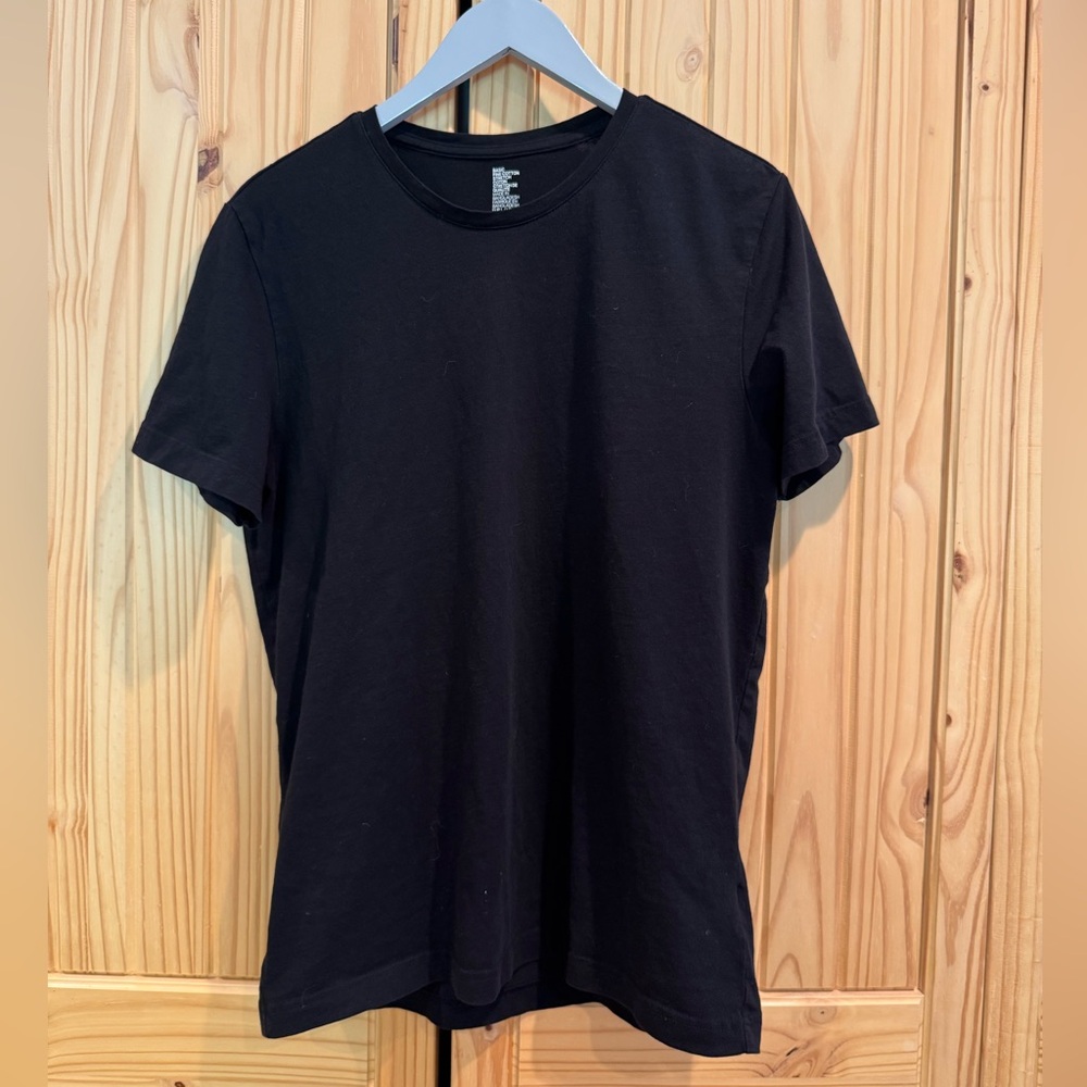 H&M Solid Black Short Sleeve Tee